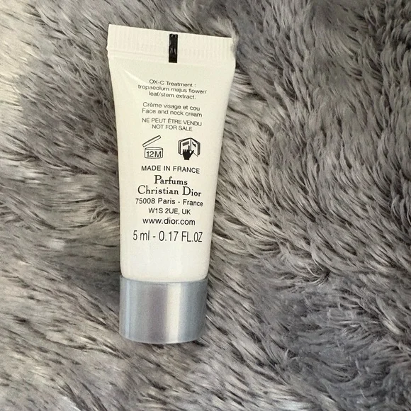 Dior Pouch - Picture 7 of 13